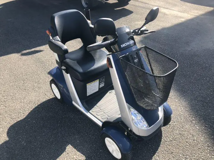 ホンダ HONDA モンパル ML200 セニアカー 電動車イス ワンオーナー車 